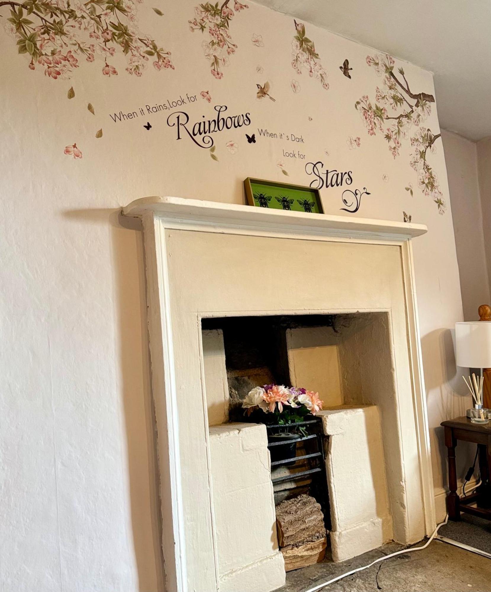 Beautiful Townhouse Next To Royal Victoria Park And Botanical Gardens Within Easy Walking Distance To Bath City Centre Екстер'єр фото